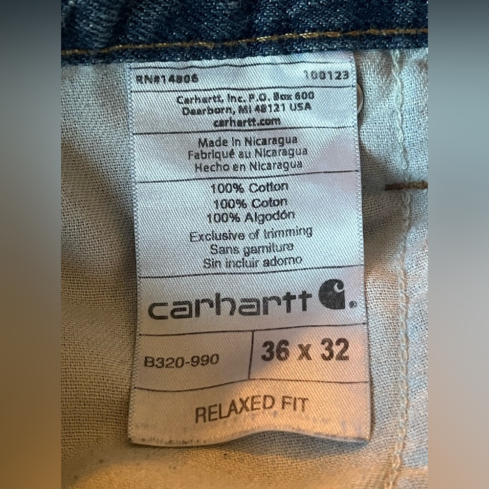 Carhartt relaxed straight leg jeans. Mens Size 36x32. - Picture 10 of 11
